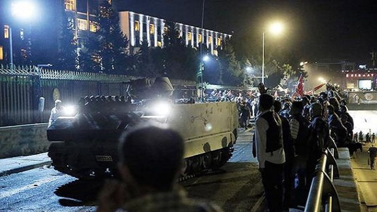 Hakim tersledi: Bıyık bıraktın diye seni tanımayacağımızı mı sandın...