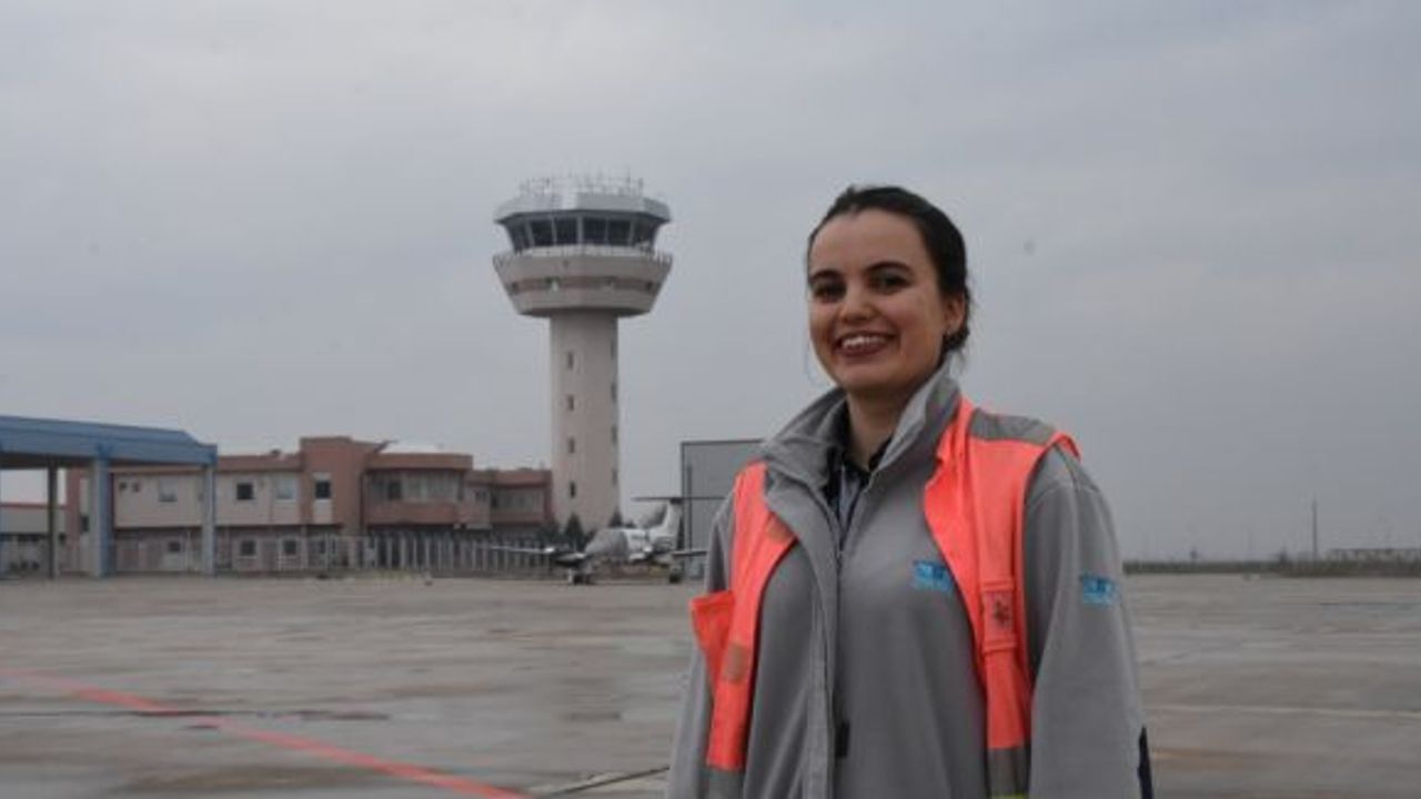 Olası uçak kazasını önleyen kadın harekat memuru konuştu