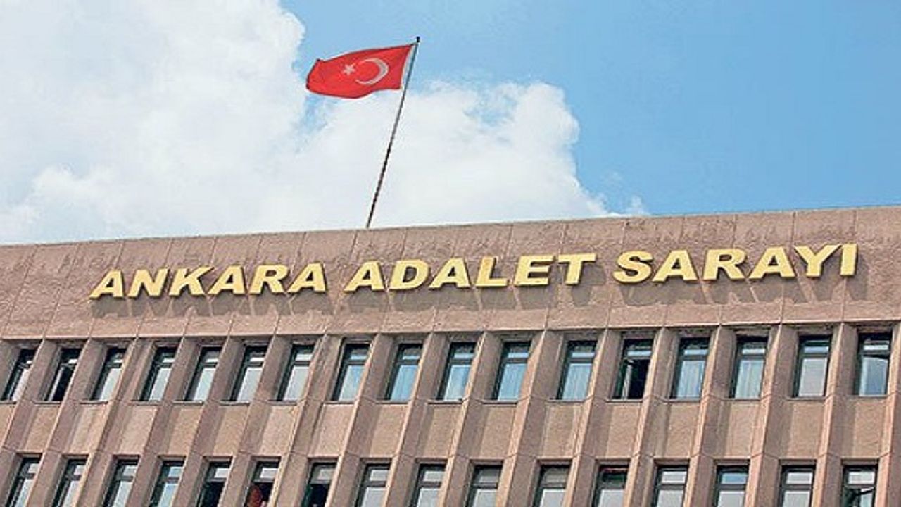 Zabıt katibi, müdürün 1,5 milyon liralık vurgunu ortaya çıkardı