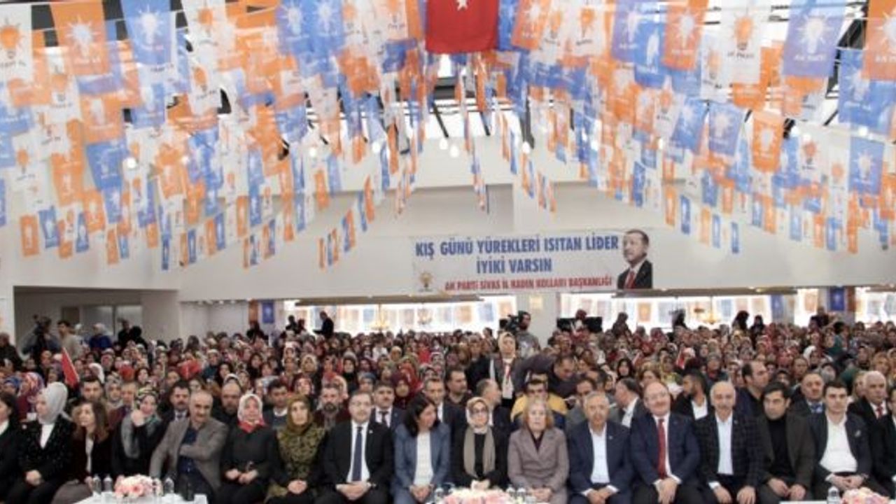 AK Parti Sivas 5. Kadın Kolları Kongresi