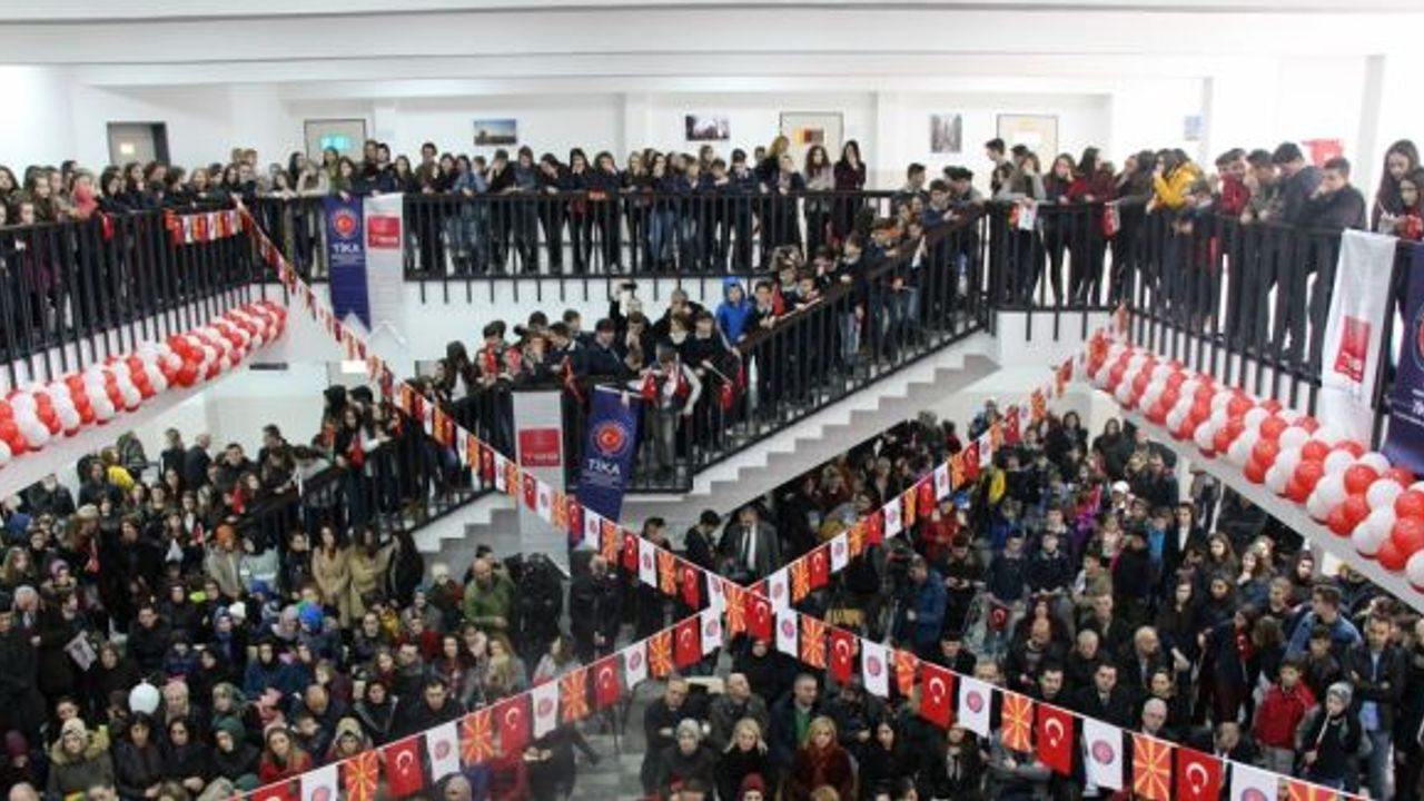 Başbakan Yardımcısı Çavuşoğlu Makedonya'da