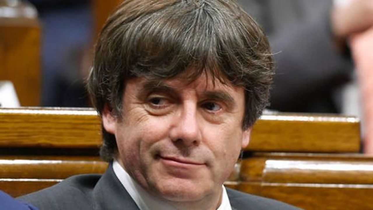 AYM: Yemin törenine katılmazsa başkan olamaz