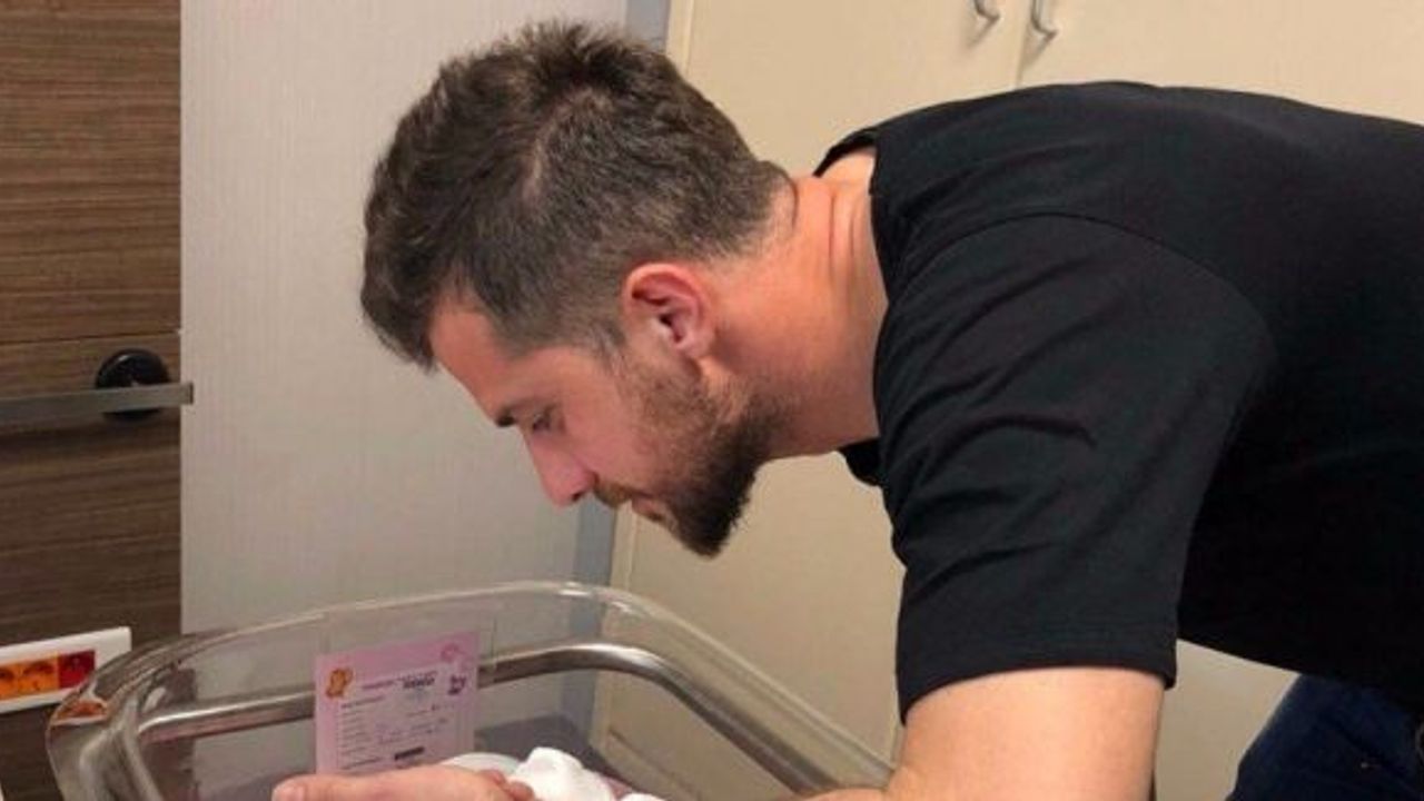 Trabzonsporlu futbolcu Uğur Demirok baba oldu