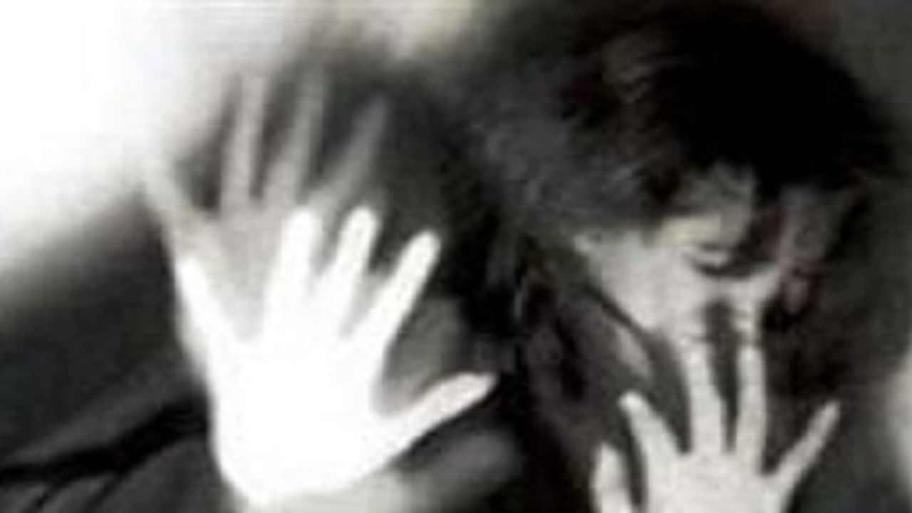 'Bir kez öpeyim' diyen hırsıza tacizden 5 yıl istendi