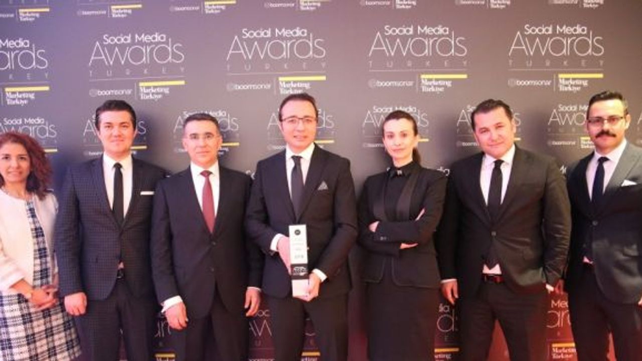 Ziraat Bankası, "Türkiye'nin Sosyal Medyada En Etkin Bankası" seçildi