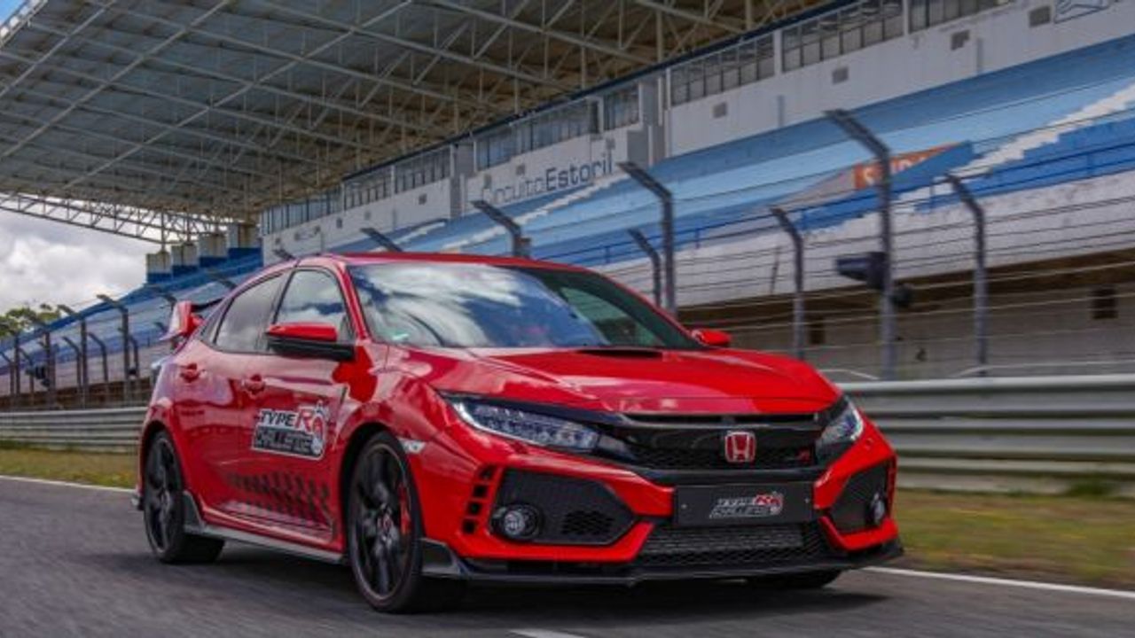 Honda Civic Type R'den yeni rekor