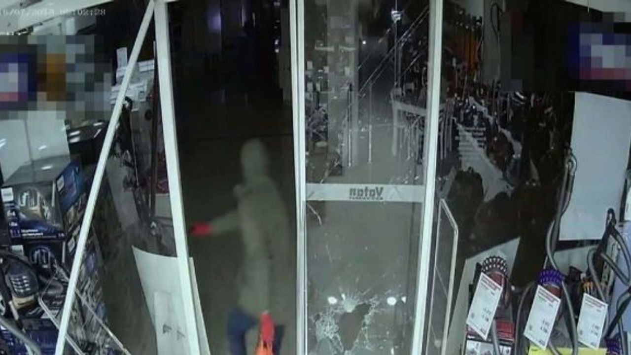 4 şehirde 2 milyon TL’lik vurgun yapan çete, film sahnelerini aratmayan operasyonla yakalandı