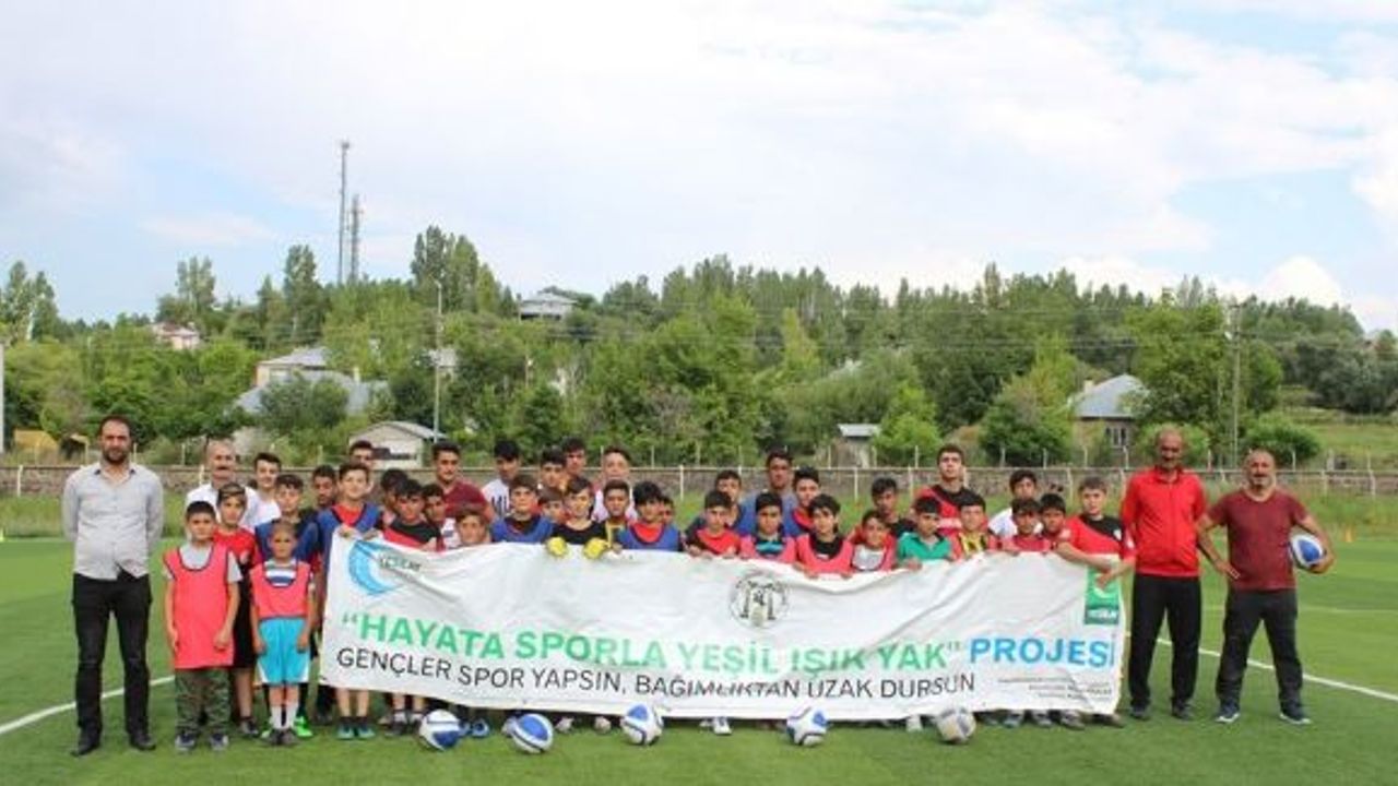 Hayırsever iş adamından 1071 Malazgirt Spora destek