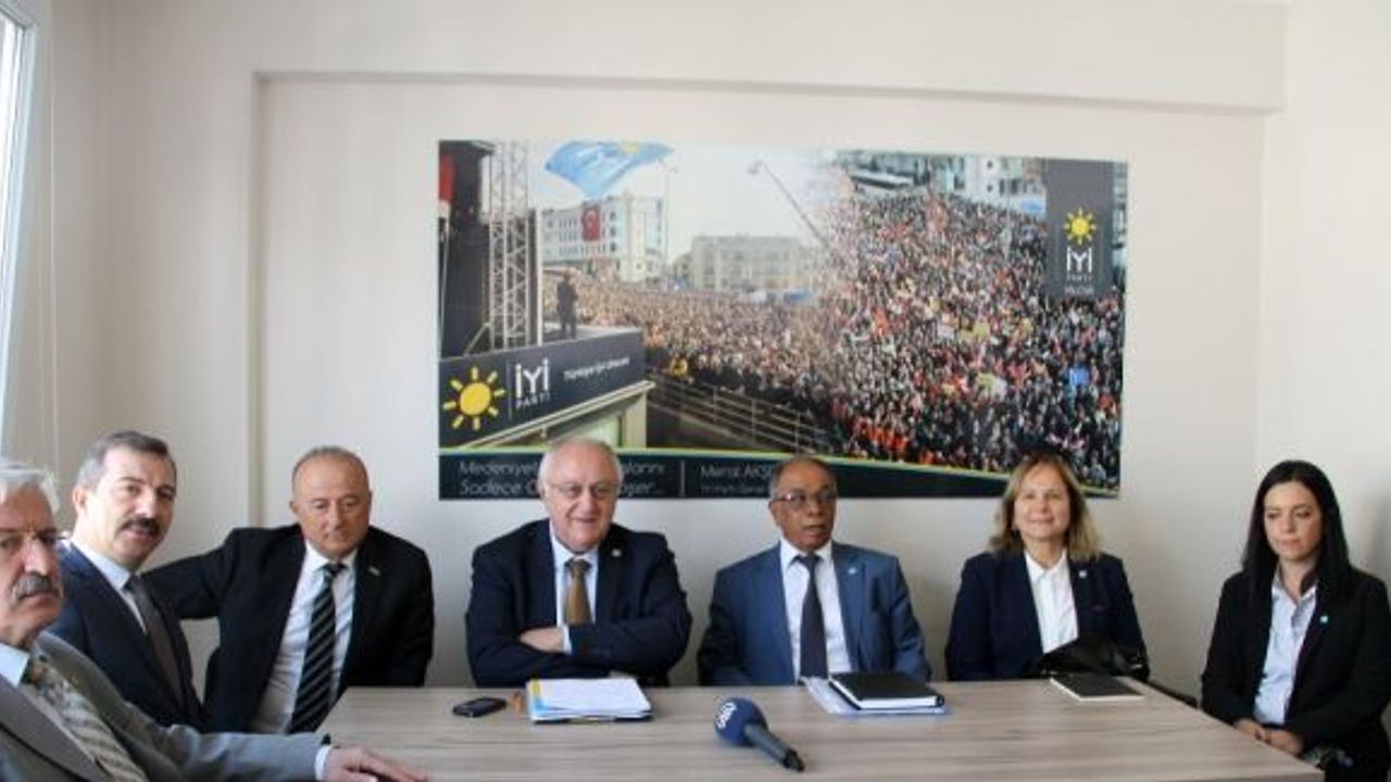 İYİ Parti Bursa Milletvekili Ahmet Erozan’dan yerel seçim açıklaması