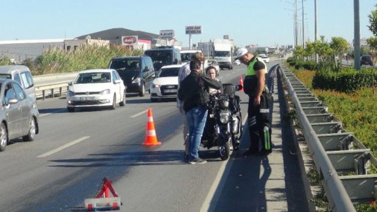 Aküsü biten elektrikli bisiklet D-400 karayolunu altüst etti