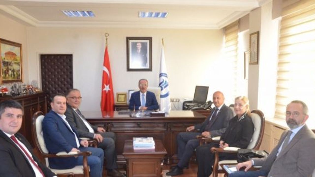 Bartın TSO heyeti Rektör Uzun’la bir araya geldi