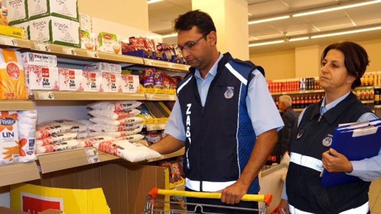 Çorlu Zabıtasından etiket tarife ve fiyat denetimi