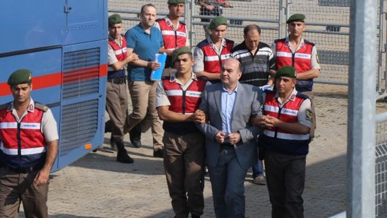 Donanma davasında Hayrettin İmren ve Nazmi Ekici’ye ağırlaştırılmış müebbet hapis cezası