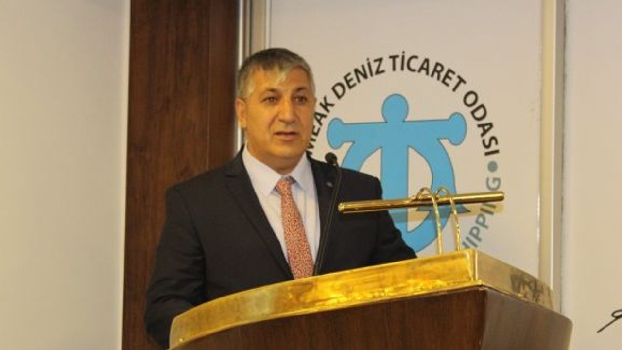 İzmir Balıkçı İşadamları Derneği Başkanı’ndan "Su Ürünleri Kanunu değişsin" talebi