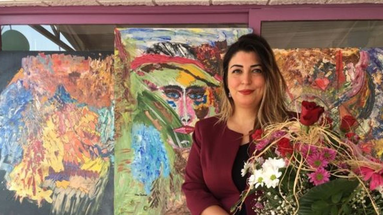 Matematiğin stresini fırçayla atan mali müşavir sergi açtı