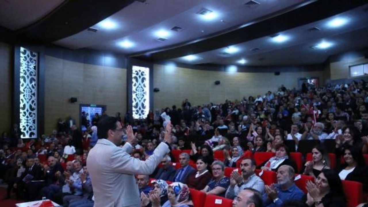 Neşet Ertaş, kendi adını taşıyan mekanda anıldı