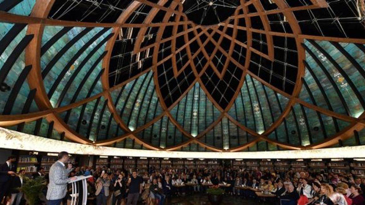 Nevmekan Sahil’de ’Ebrunun Nev Hali’ sergisi açıldı