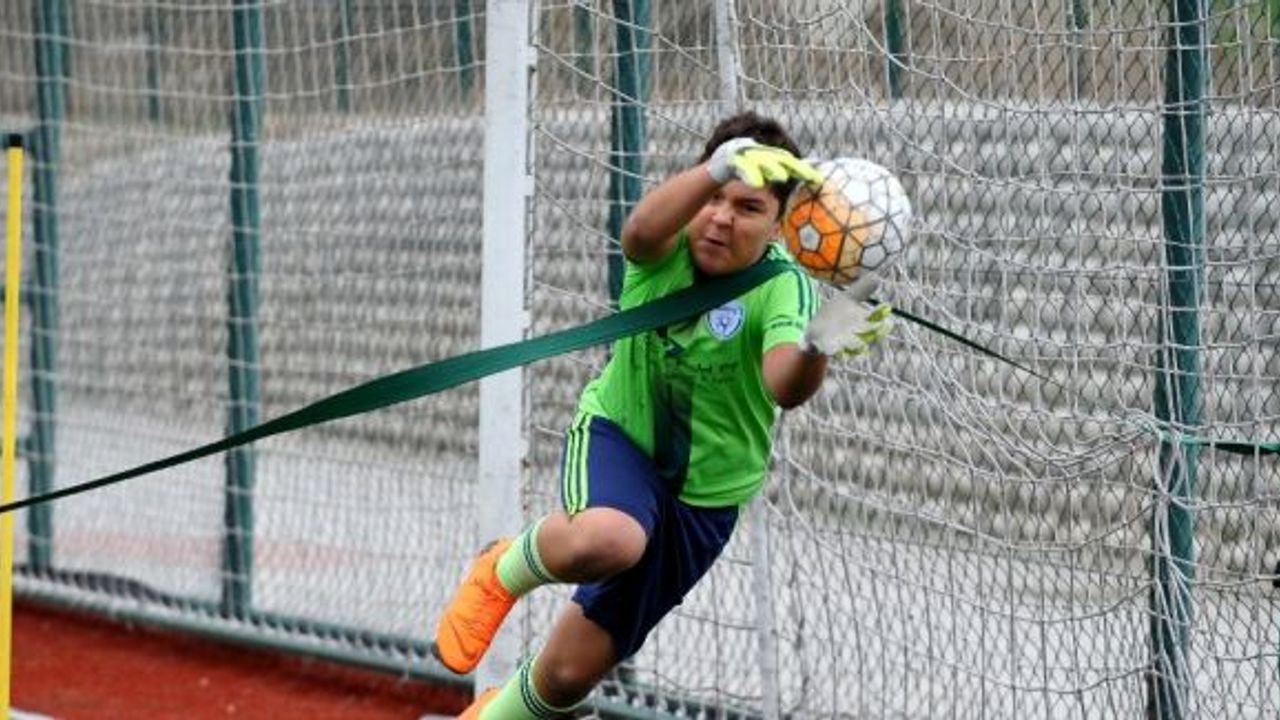 (ÖZEL HABER) Barcelona CUP’ta Türkiye’yi Nilüfer FK temsil edecek