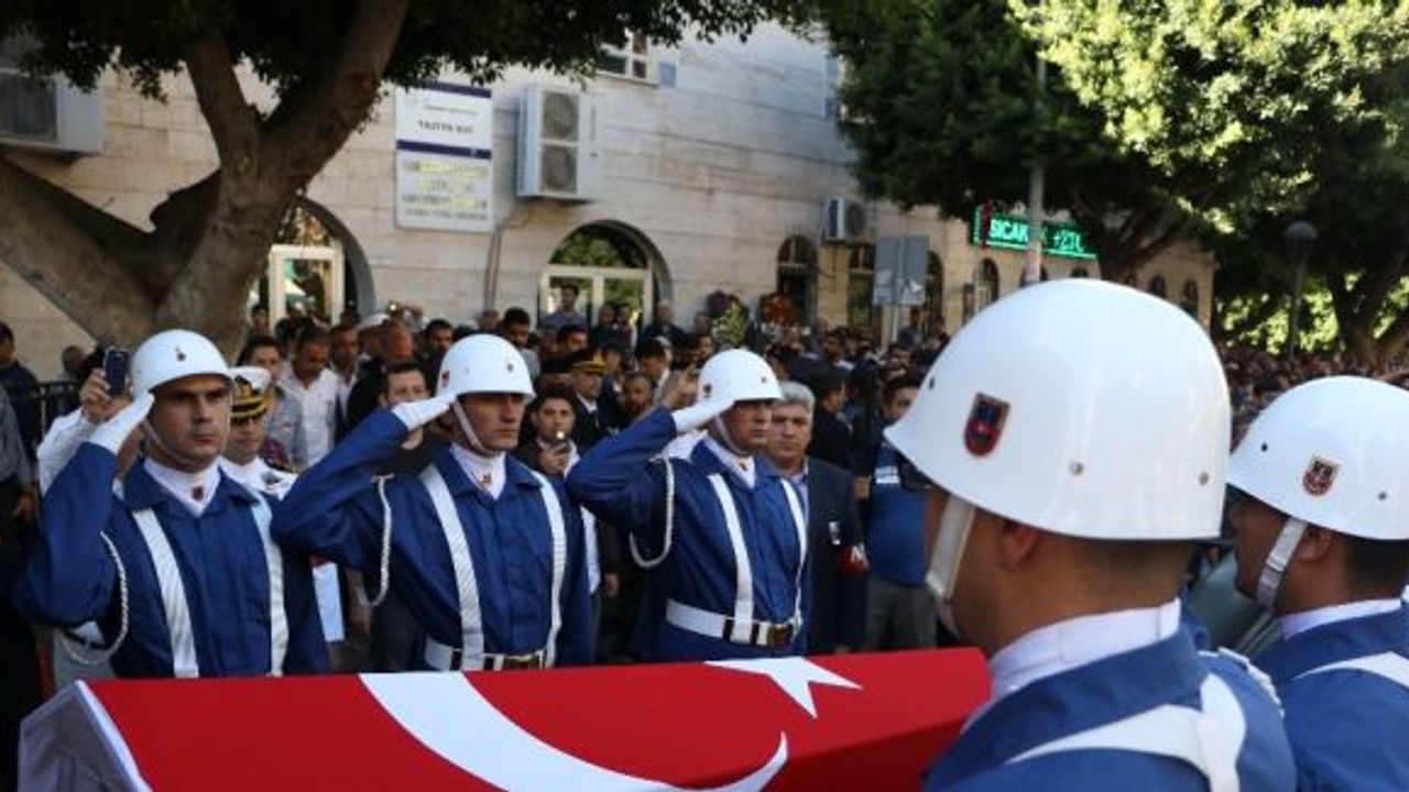 Şehit Jandarma Uzman Çavuş Türkel, son yolculuğuna uğurlandı