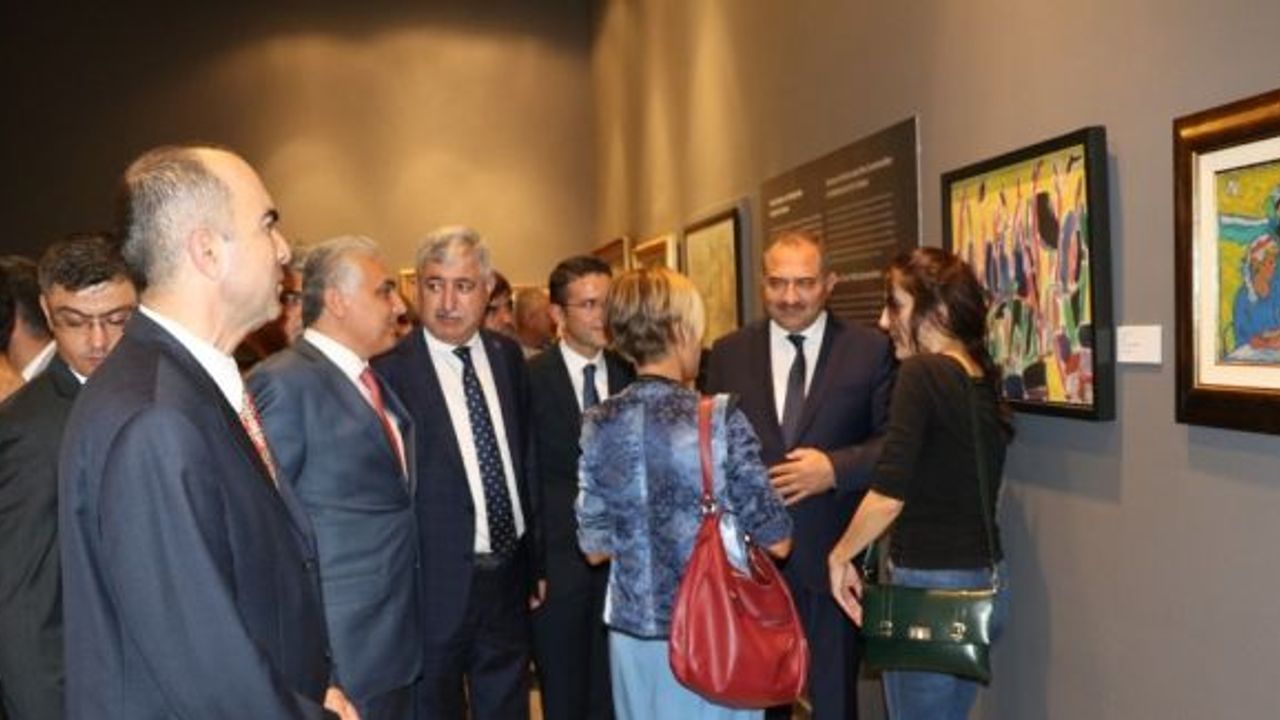 TCMB Sanat Koleksiyonu’nda yer alan eserler Malatya’da sergilendi