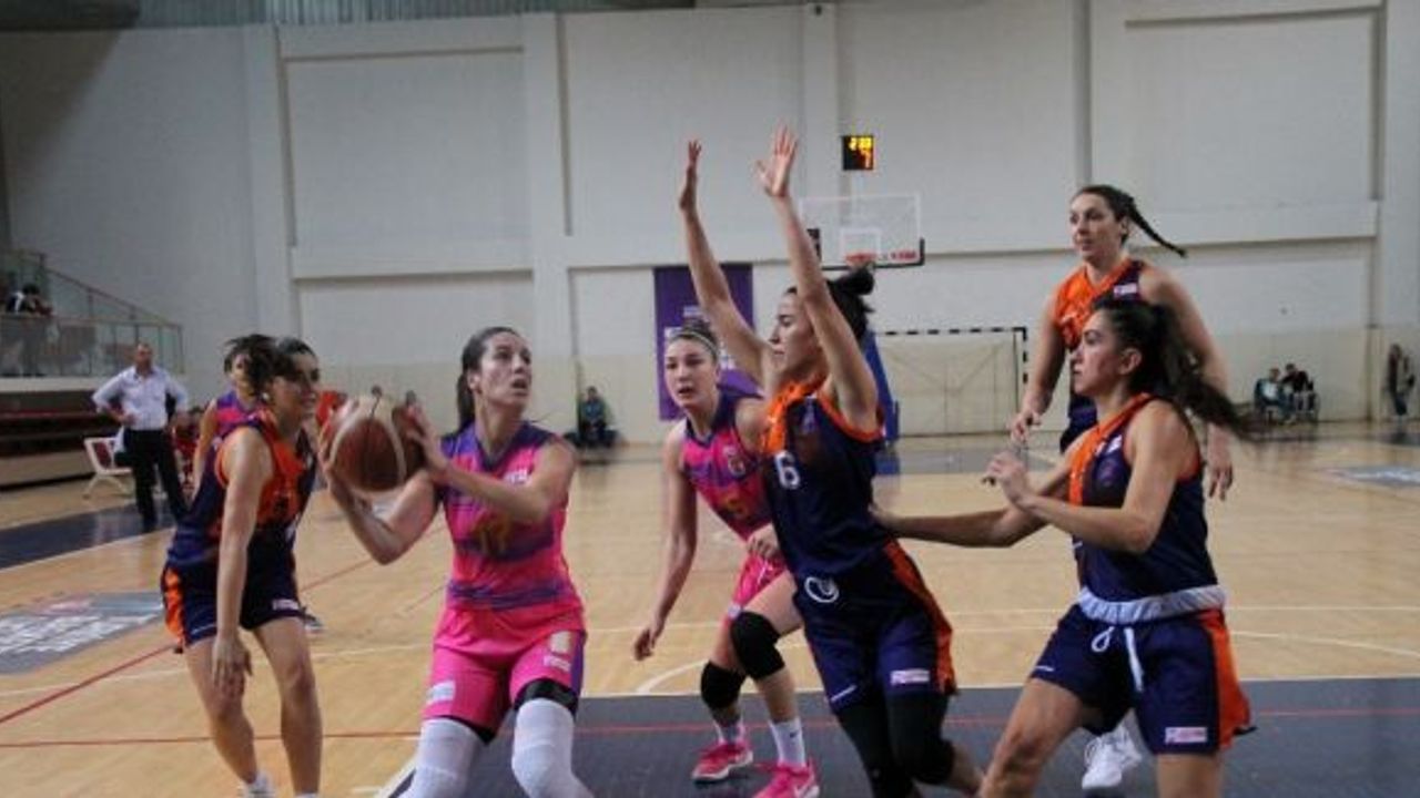 Türkiye Kadınlar Basketbol Ligi: Yalova VIP Gençlik: 60 - Akdeniz Üniversitesi: 64