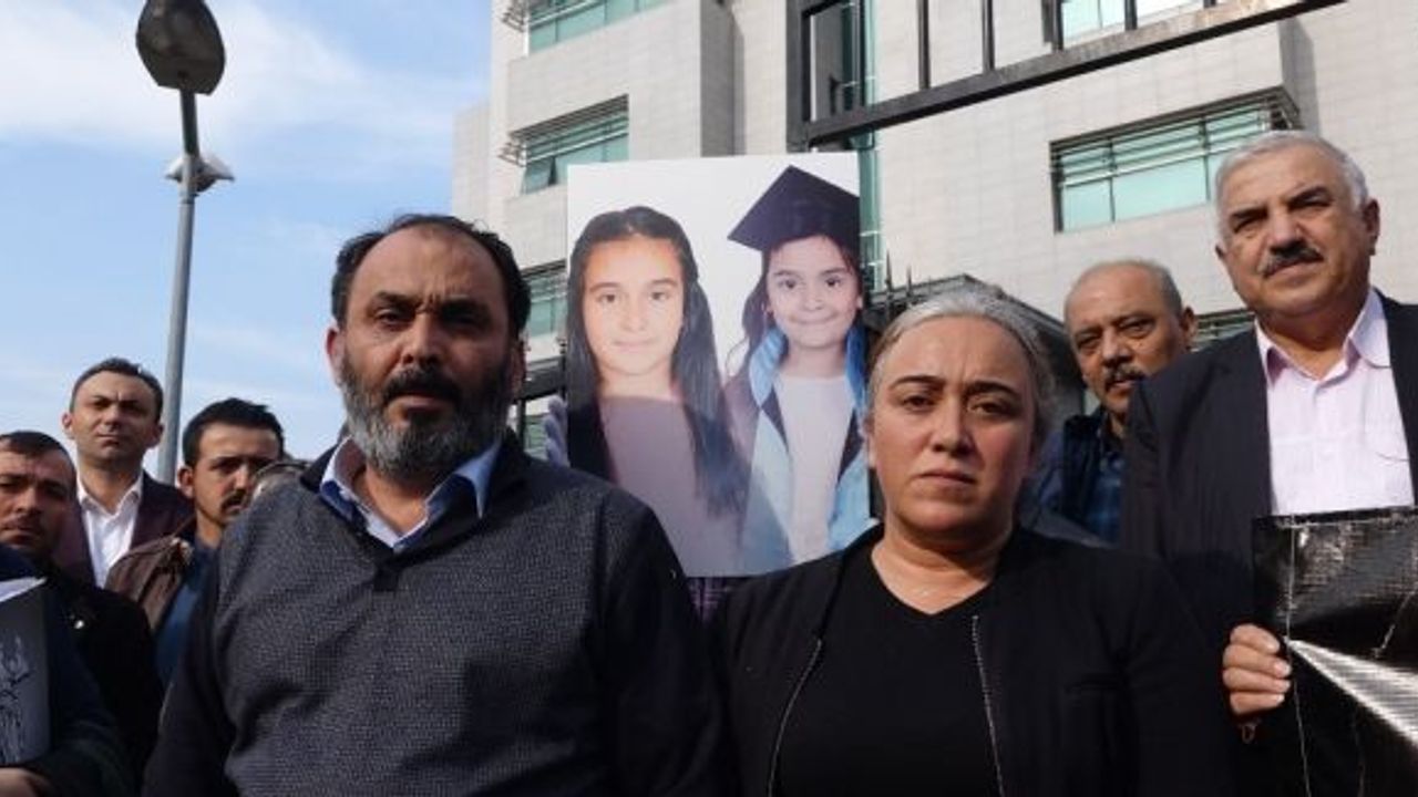 2 kızını kazada kaybeden annenin mahkemedeki sözleri yürek sızlattı