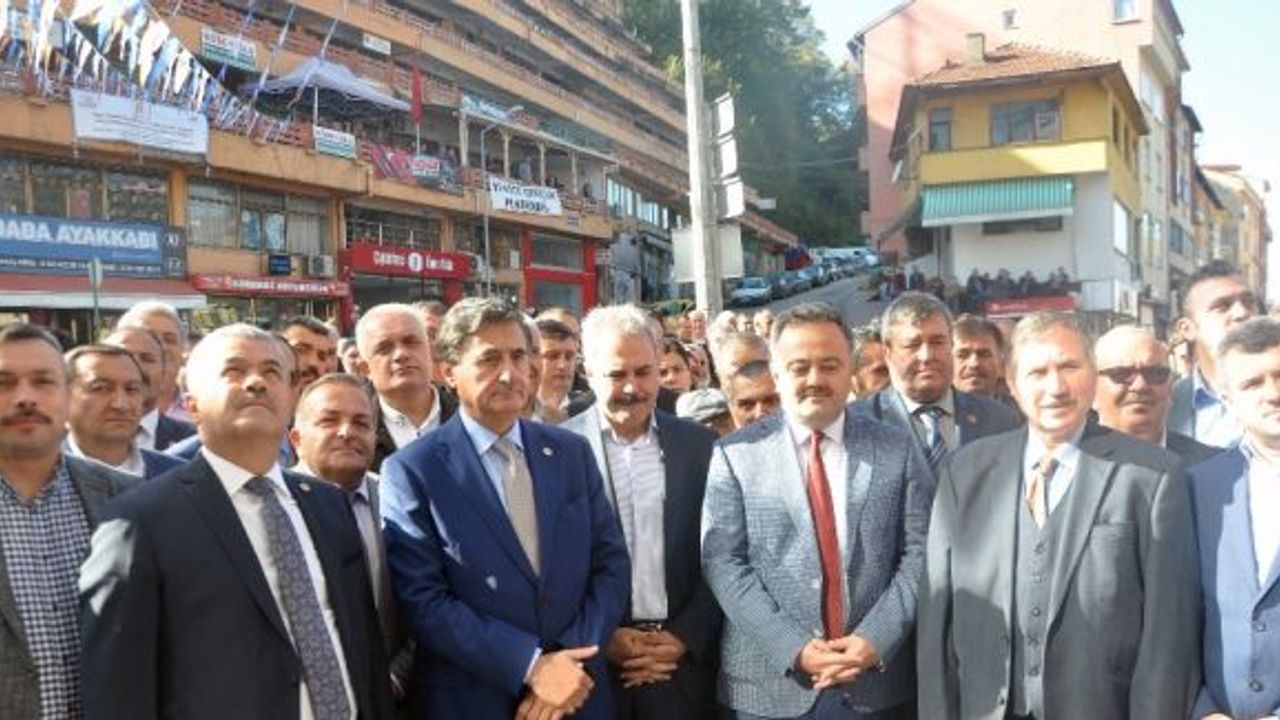 AK Parti Yenice İlçe Başkanlığının yeni binasının açılışı yapıldı
