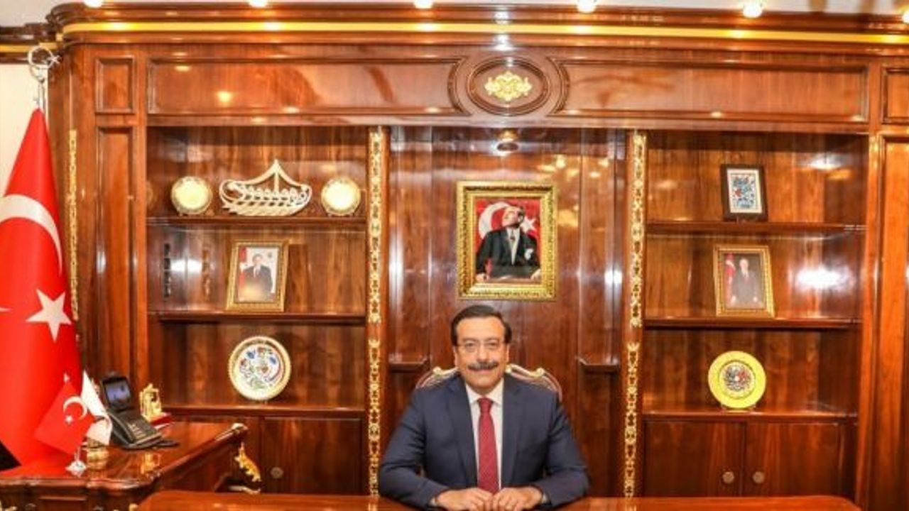 AK Parti’nin Diyarbakır Büyükşehir Belediye Başkan adayı Atilla oldu