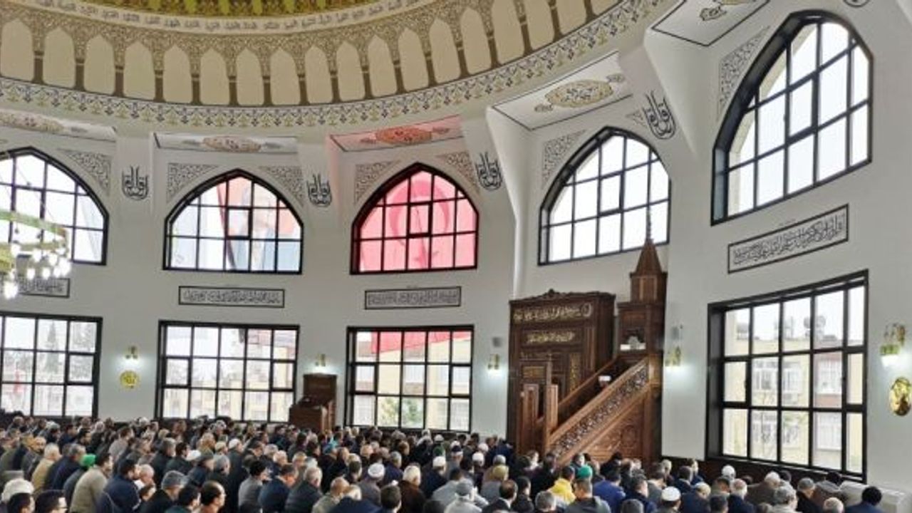 Akşemsettin Camii, Taziye Evi ve Okuma Salonu açıldı