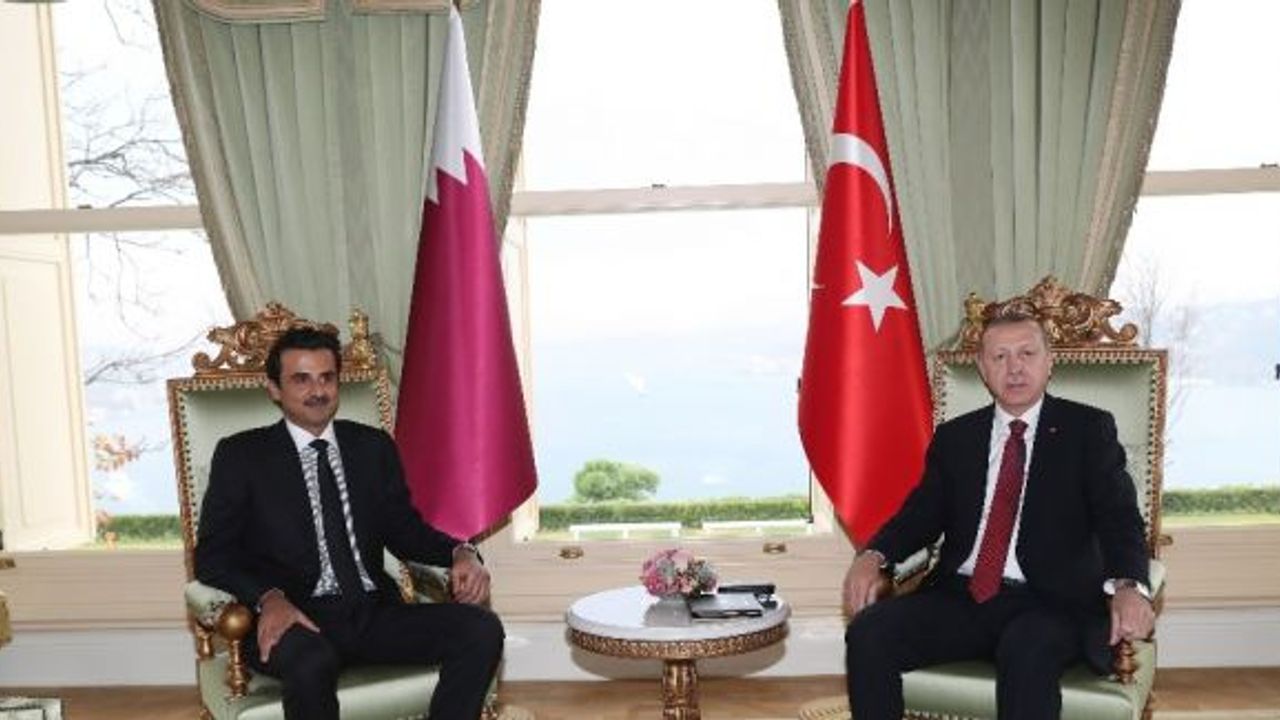 Cumhurbaşkanı Recep Tayyip Erdoğan, Vahdettin Köşkü’nde Katar Emiri Şeyh Temim bin Hamed Al Sani ile görüşüyor.