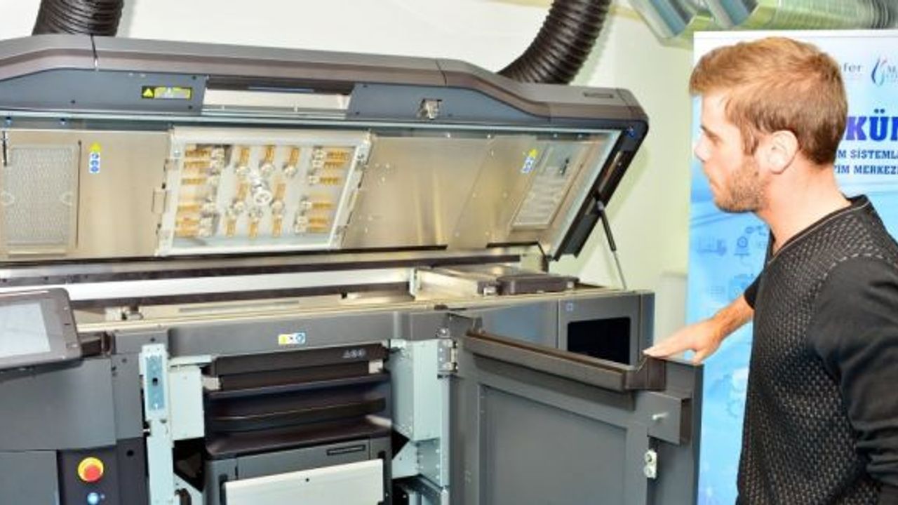 Dünyanın en gelişmiş üç boyutlu yazıcısı Manisa Teknokent’te