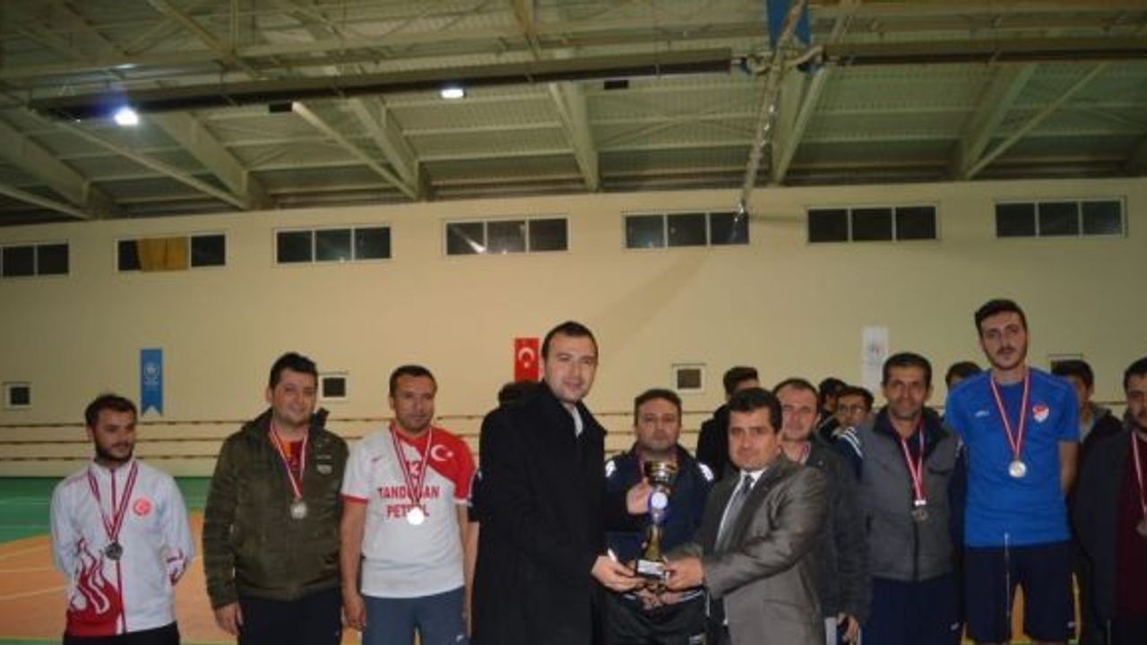 Isparta’da Şehit Sercan Kara anısına kurumlararası futsal turnuvası