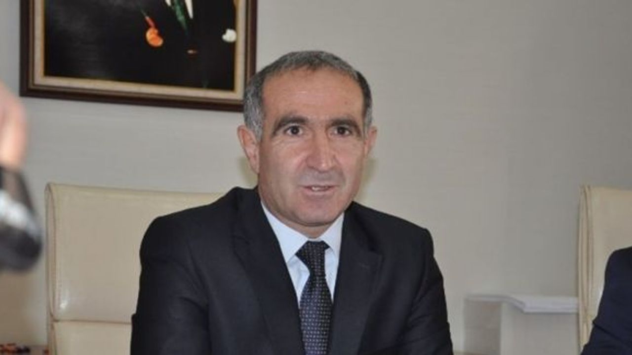 Kafkas Üniversitesi’nin yeni Rektörü Prof. Dr. Hüsnü Kapu oldu