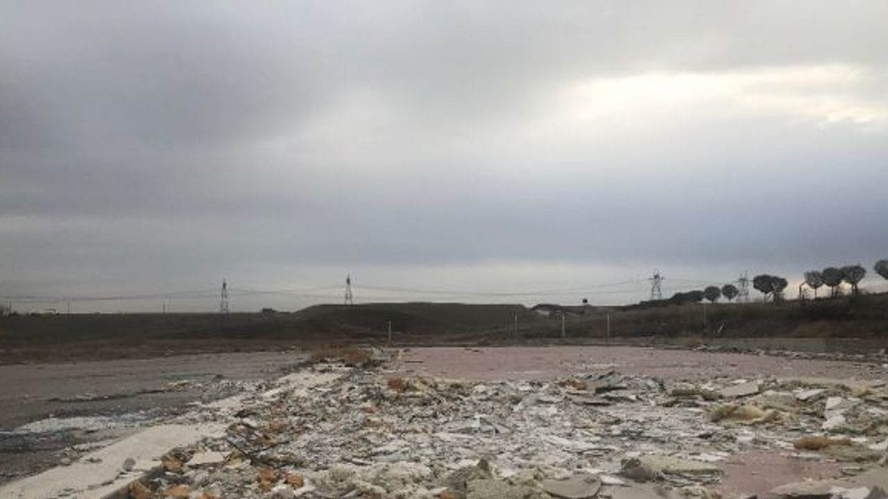 Model uçak sevdalılarının kullandığı pist kullanılamaz hale getirildi