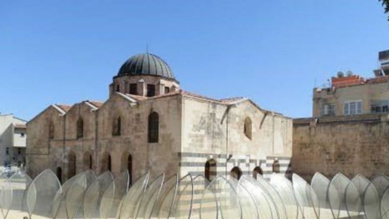 Ömer Ersoy Kültür Merkezi sanatın ve sanatçıların gözdesi