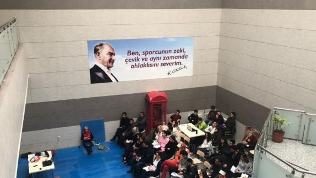 Özel sporcular antrenörlük kursu Yenimahalle’de başladı