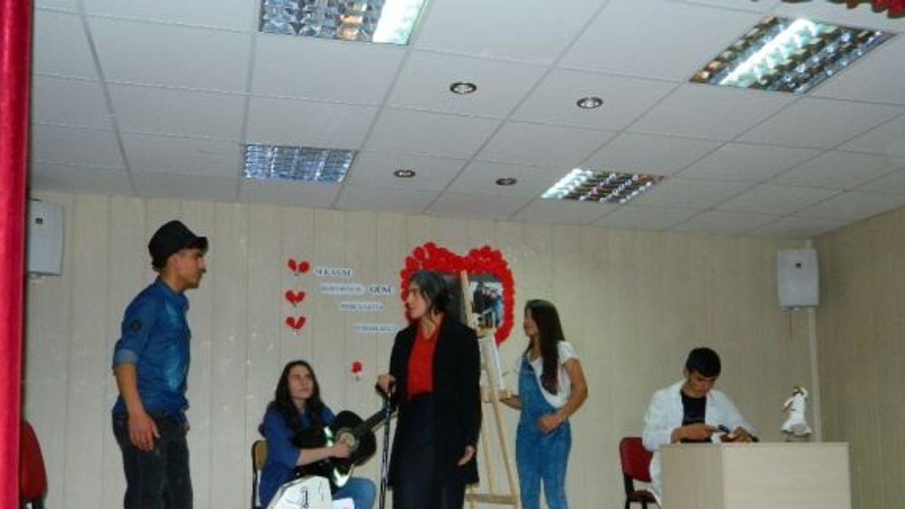 Posof’ta 16 öğretmen yemin ederek göreve başladı