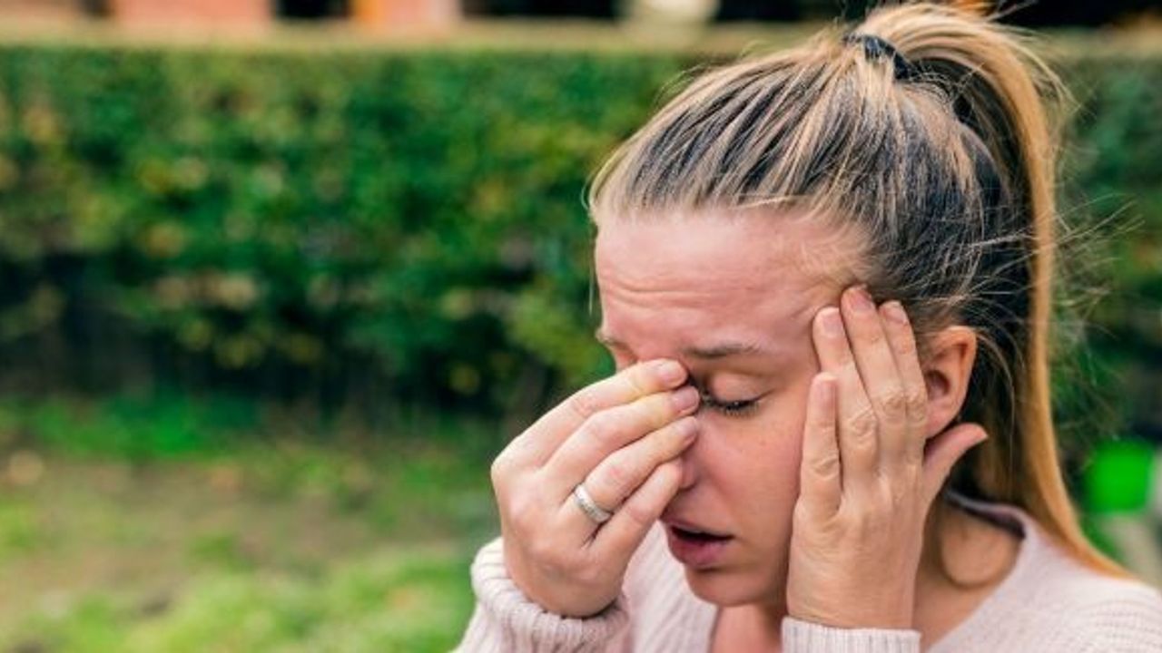 Sinüzit tedavi edilmezse ciddi sorunlara yol açıyor