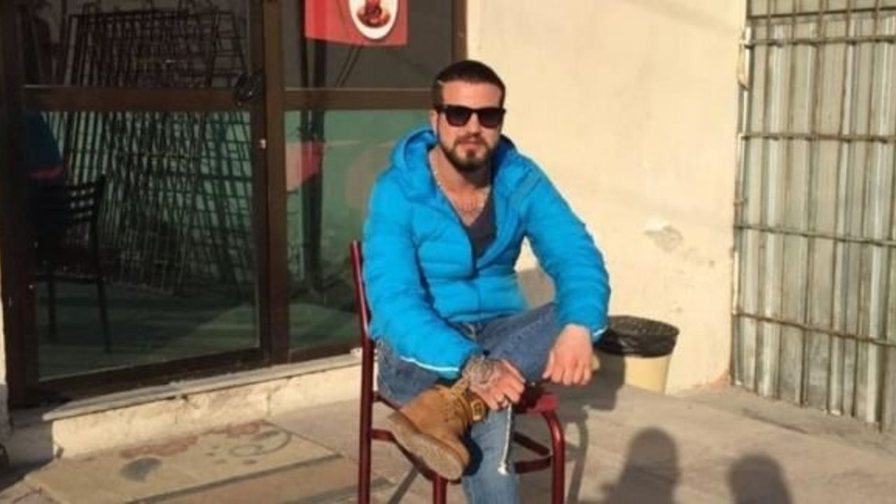 Sokakta çıkan silahlı kavga kanlı bitti: 1 ölü