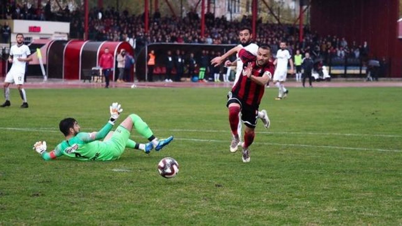 TFF 2. Lig, UTAŞ Uşakspor:0 - Kastamonuspor 1966:2
