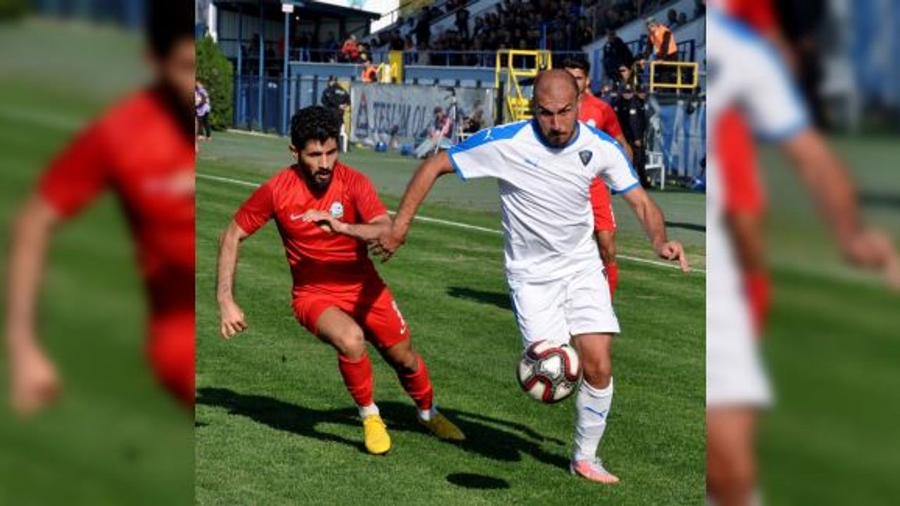 TFF 3. Lig: Karacabey Belediyespor: 1 - Serik Belediyespor: 1