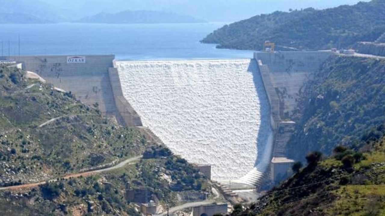 Adnan Menderes Barajı 8 yılda 1,4 milyon lira ekonomik fayda sağladı