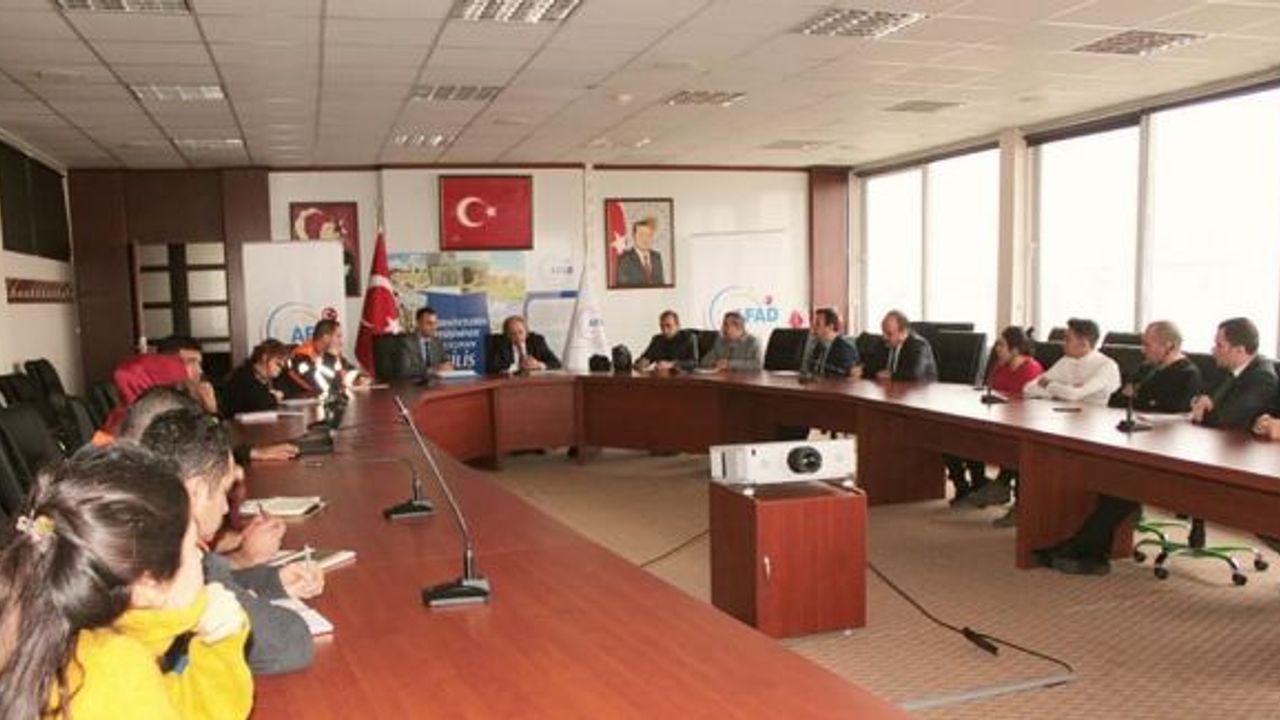 AFAD Deprem Daire Başkanı Nurlu Kilis’te