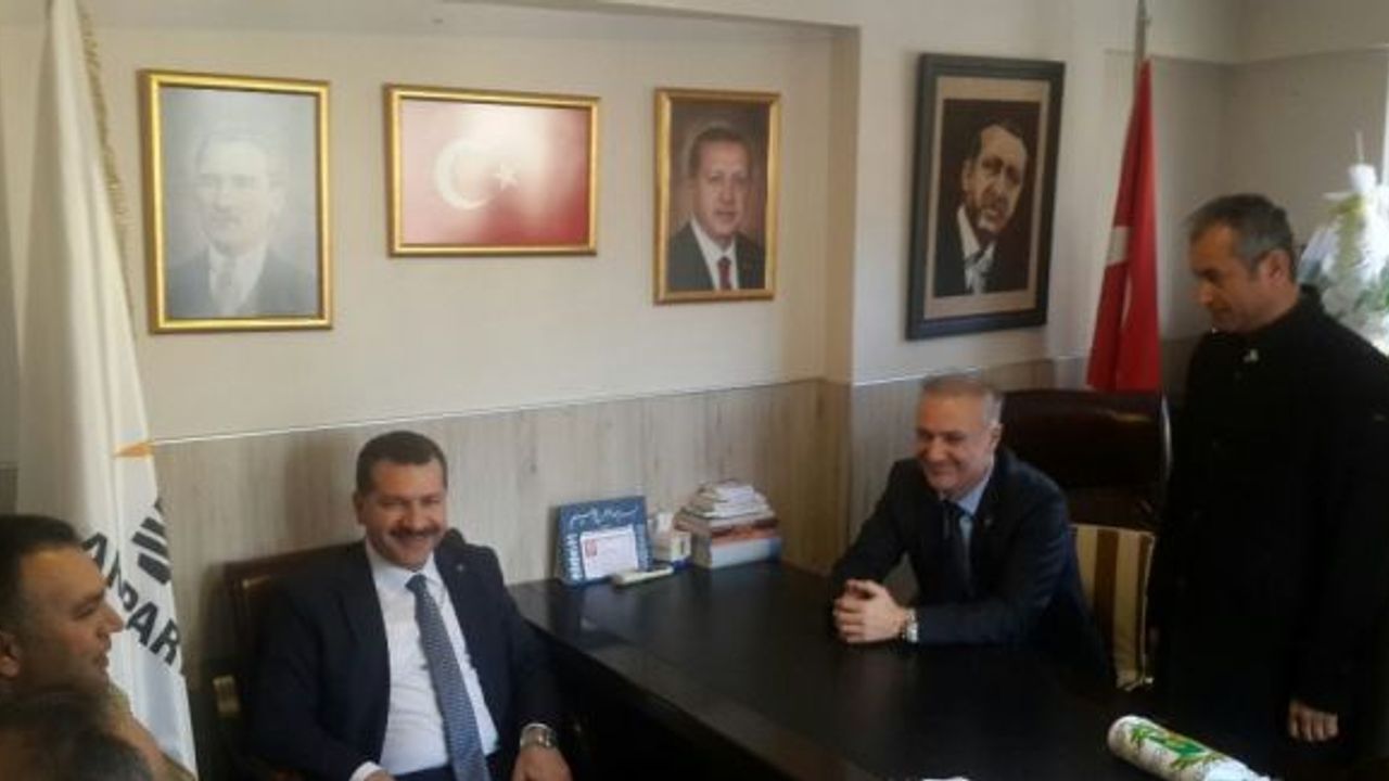 AK Parti Balıkesir Büyükşehir Belediye Başkan Adayı Yücel Yılmaz “Bize düşen görev Balıkesir’in tüm ilçelerini AK Parti’li yapmaktır”