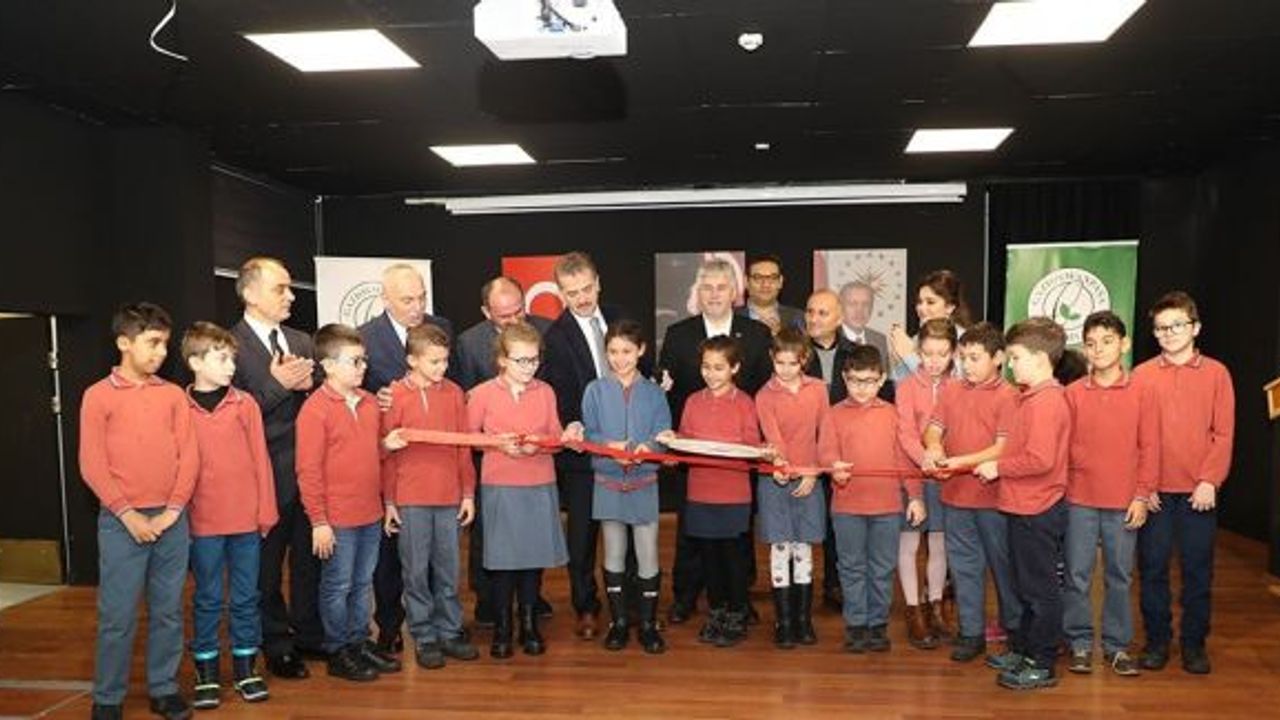 Başkan Usta: “Sarıgöl Mahallesi’ne tam donanımlı 2 yeni okul kazandıracağız"