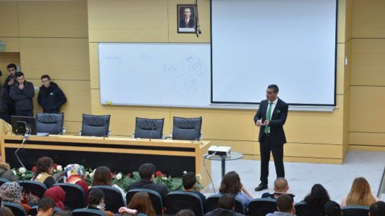 “Dünya-Türkiye Ekonomisi ve Kripto Paraları” SAÜ’de konuşuldu