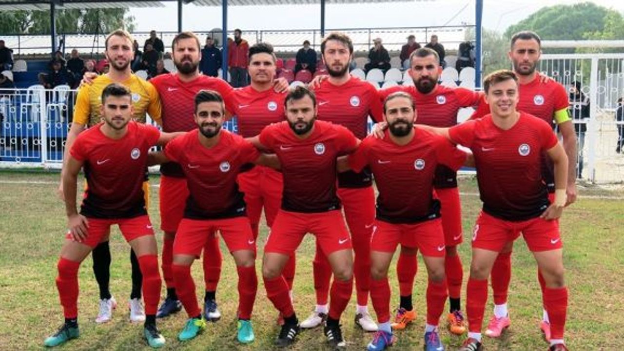 Foça Belediyespor 3 - Özçamdibi Spor 0