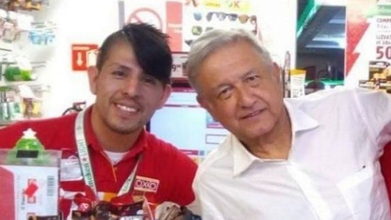 Meksika Cumhurbaşkanı markette kahvesini yaparken görüntülendi