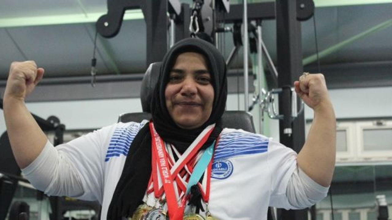 Bileğinin gücüyle engelleri aşarak Dünya 3.’sü oldu