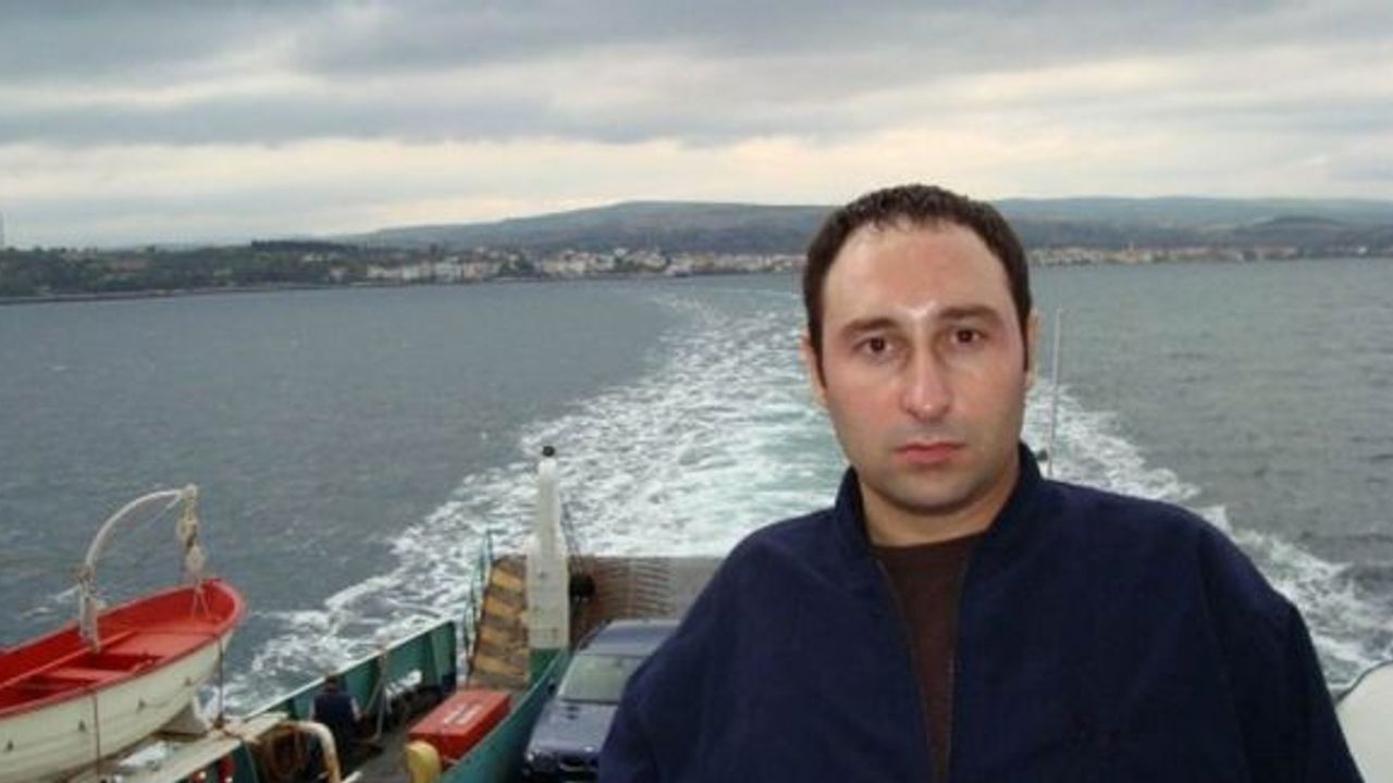 Telefon santralinin altında kalan yaya hayatını kaybetti